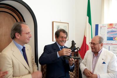 Riconoscimento speciale all'Ambasciatore Rocco Antonio Cangelosi